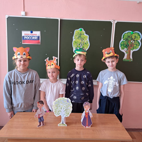 Первый день работы лагеря "Берёзка".